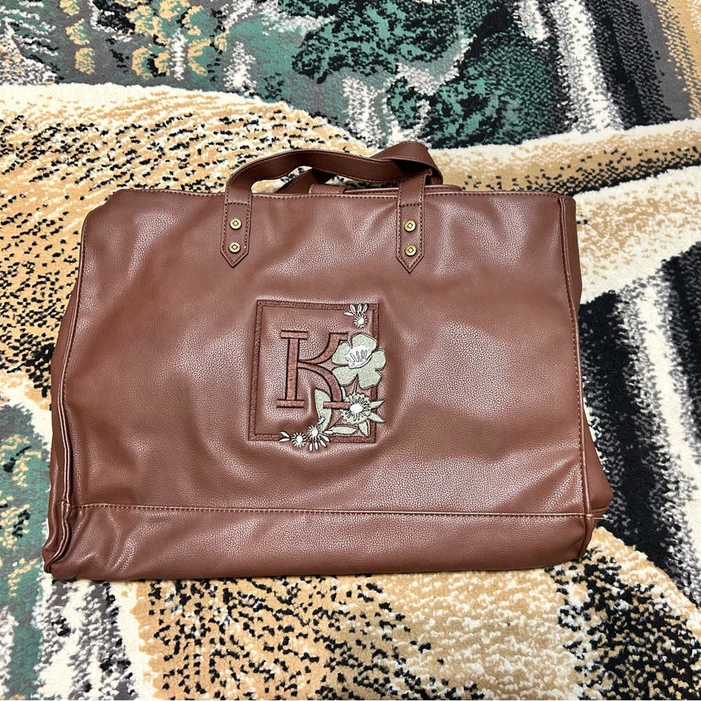 Square Tote